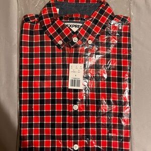Express Slim Fit Casual Button Down Shirt. Size Small